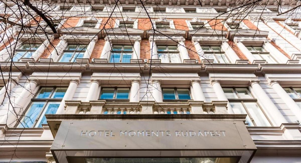 Hotel Moments – exterior